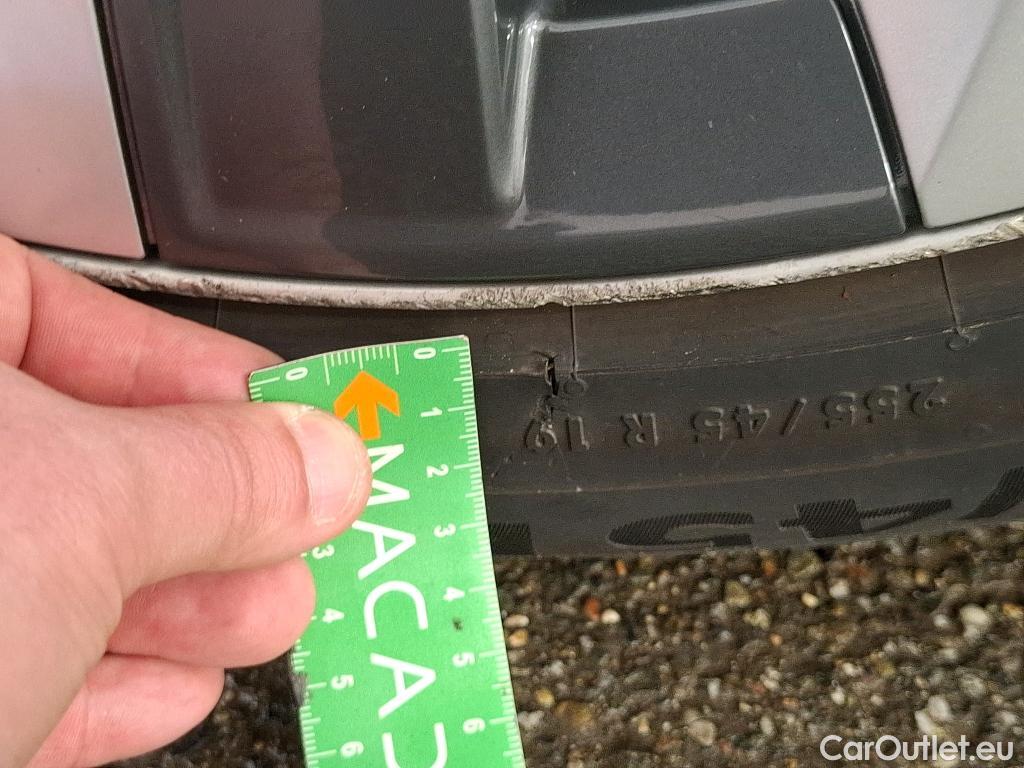  Tesla  Model Y TESLA  / 2020 / 5P / SUV Grand Autonomie Dual Motor AWD #3