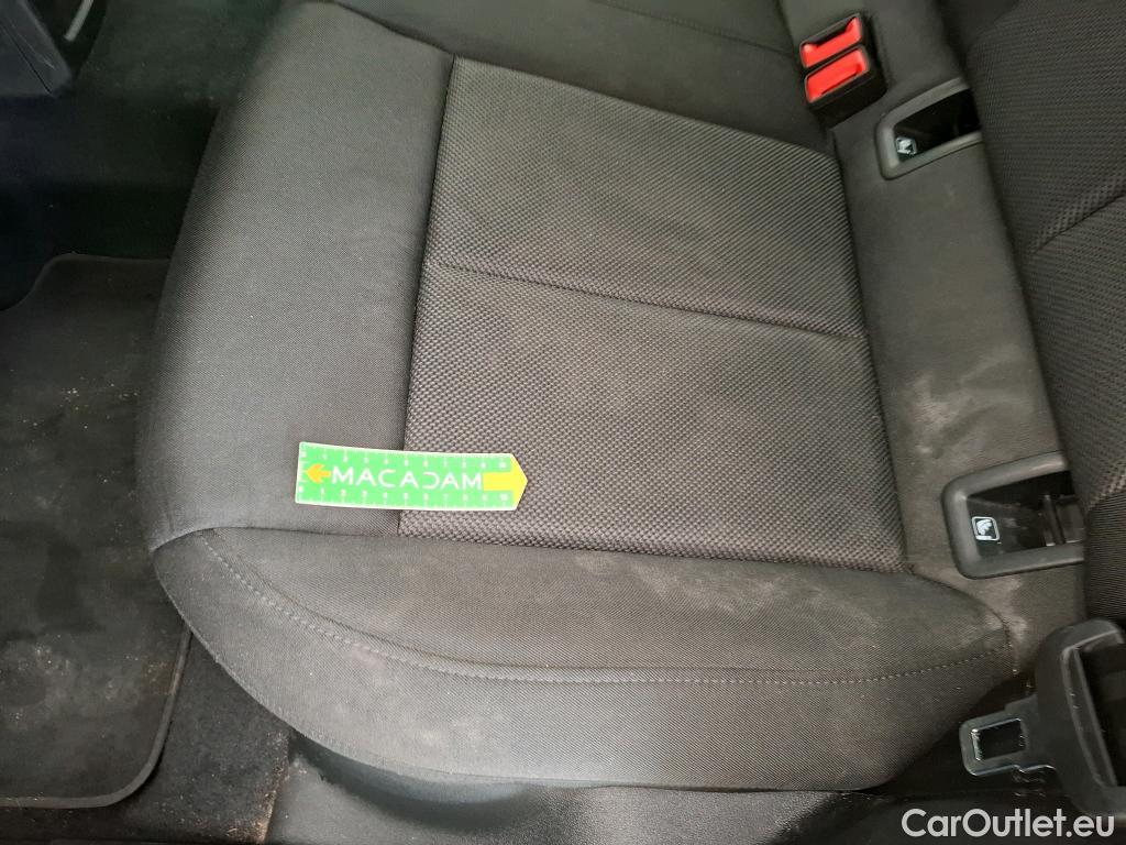  Audi  A3 AUDI  Sportback / 2020 / 5P / Berline 35 TFSI 150 MHEV S Tronic Business Line #35