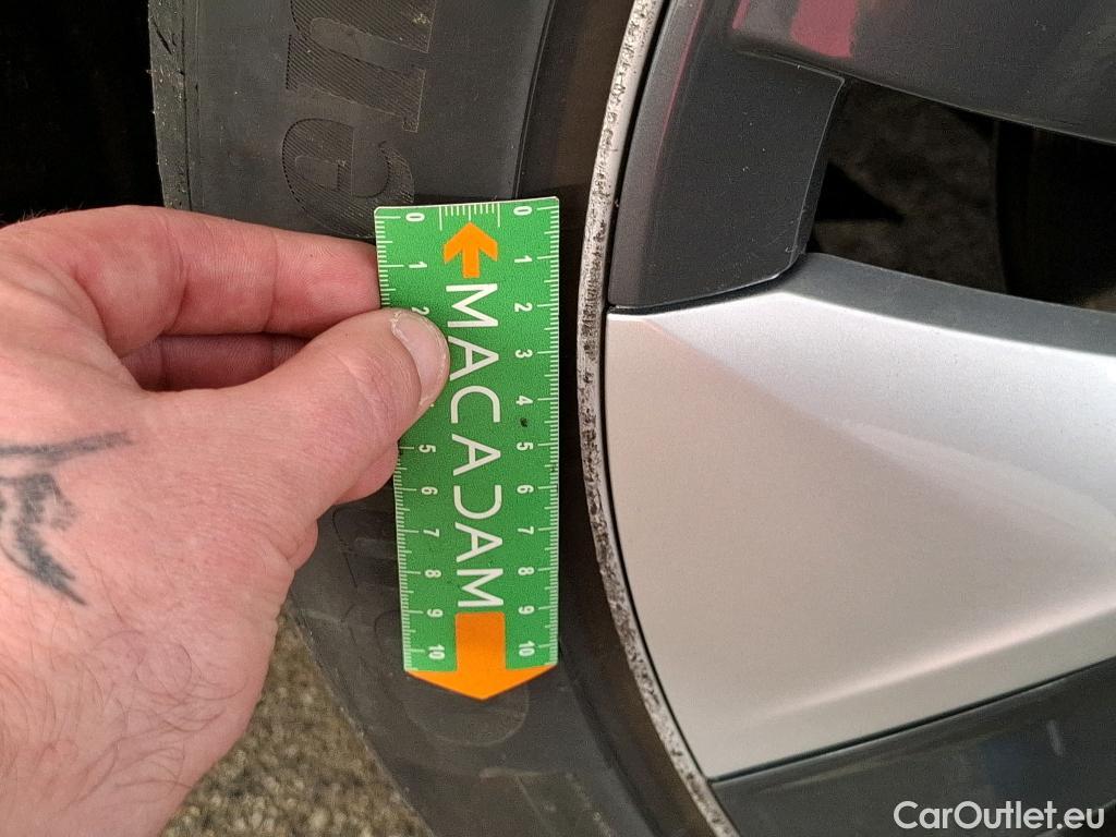  Tesla  Model Y TESLA  / 2020 / 5P / SUV Grand Autonomie Dual Motor AWD #15