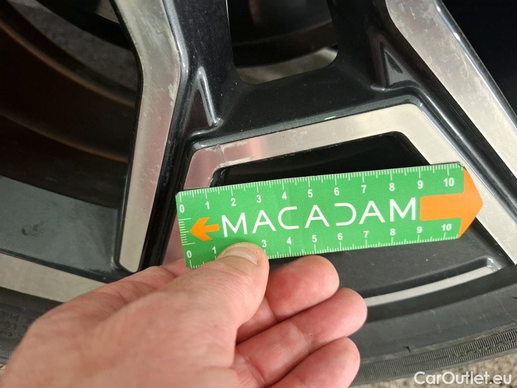  Bmw  X1 BMW  / 2022 / 5P / SUV xDrive30e xLine DKG7 #4