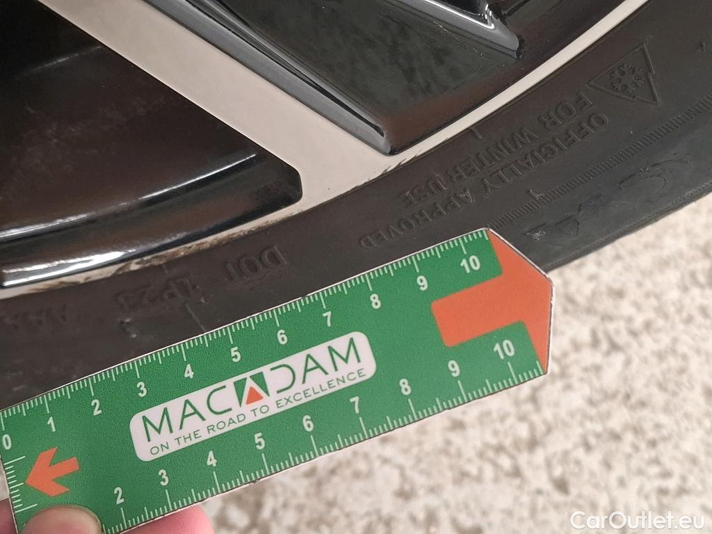  Ford  Puma FORD  / 2019 / 5P / SUV 1.0 EcoB Hybrid 125 DCT TITANIUM BUS. #24