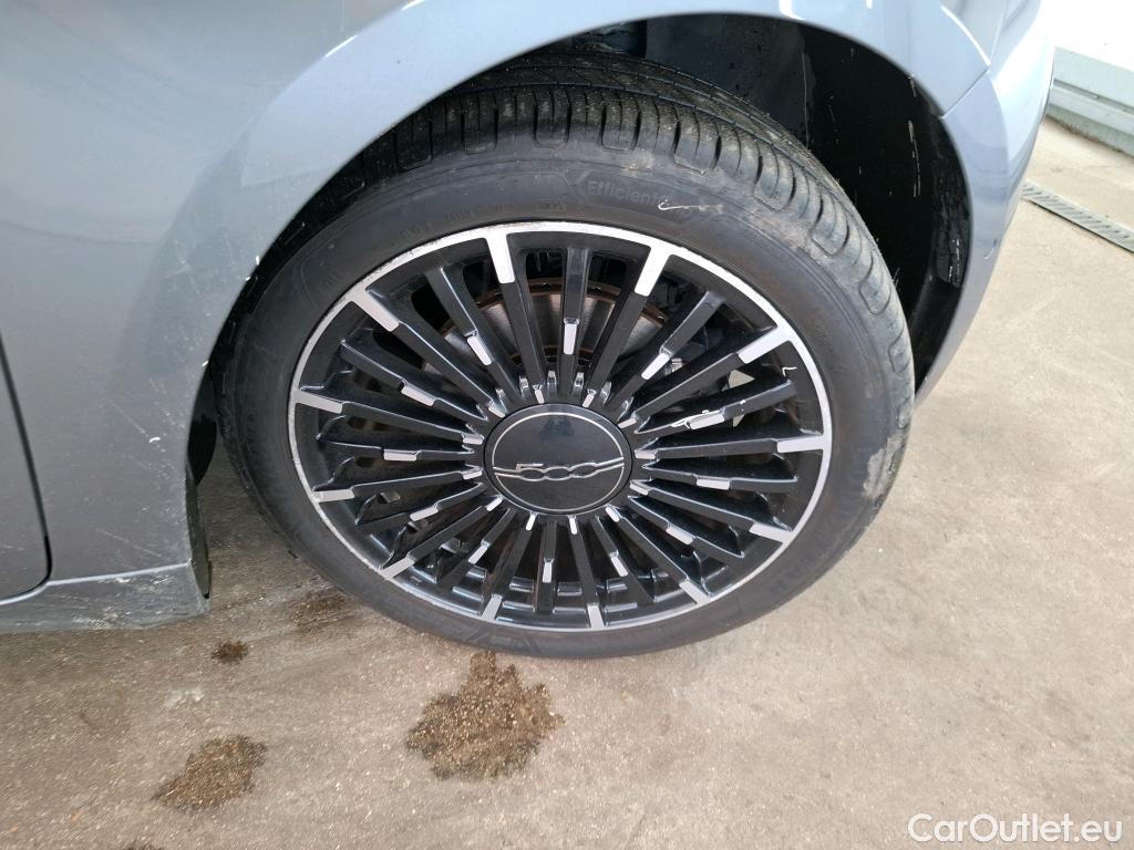  Fiat  500  e Berline Icone 42kWh BVA #30