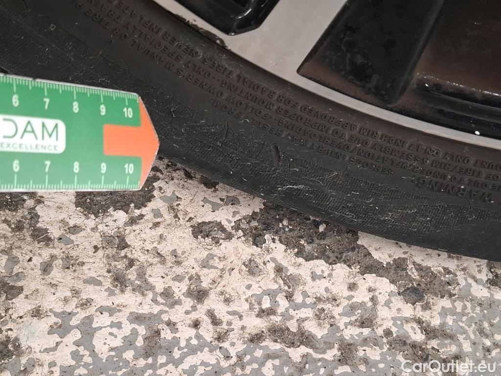  Ford  Puma FORD  / 2019 / 5P / SUV 1.0 EcoB Hybrid 125 DCT TITANIUM BUS. #11