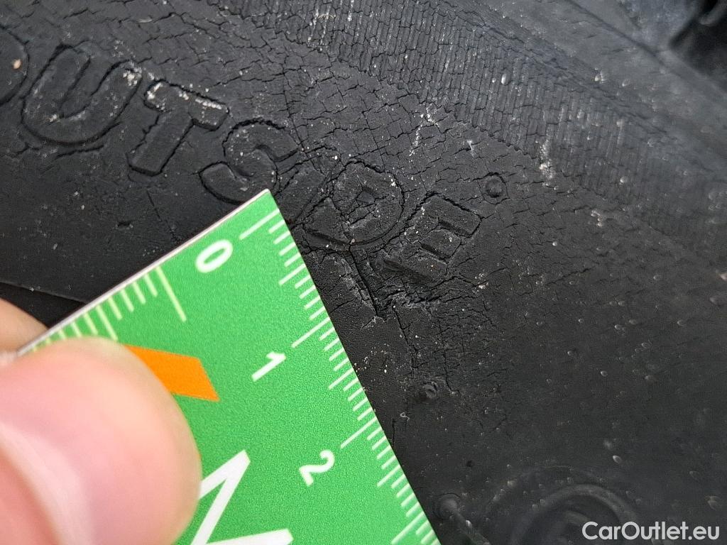  Hyundai  Konna Kona Executive Hybrid 2WD 1.6 GDI 140CV BVA6 E6d #2