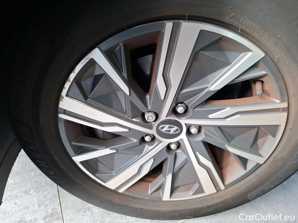  Hyundai  Tucson  Creative Hybrid 2WD 1.6 T-GDI 230CV BVA6 E6d #24