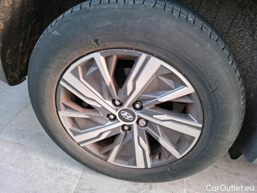  Hyundai  Tucson  Creative Hybrid 2WD 1.6 T-GDI 230CV BVA6 E6d #18