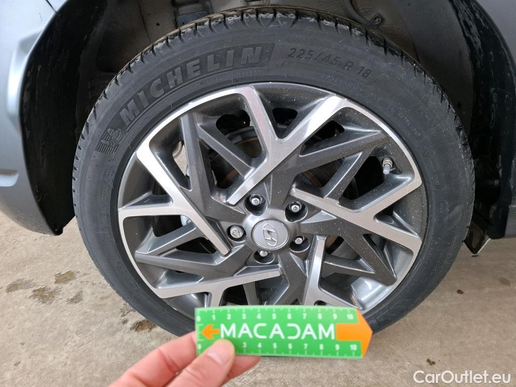  Hyundai  Konna Kona Executive Hybrid 2WD 1.6 GDI 140CV BVA6 E6d #1