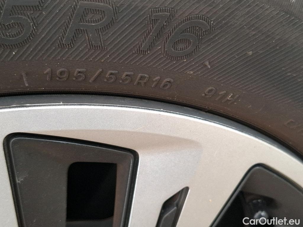  Peugeot  208  (e-) Active Business 50kWh BVA #6