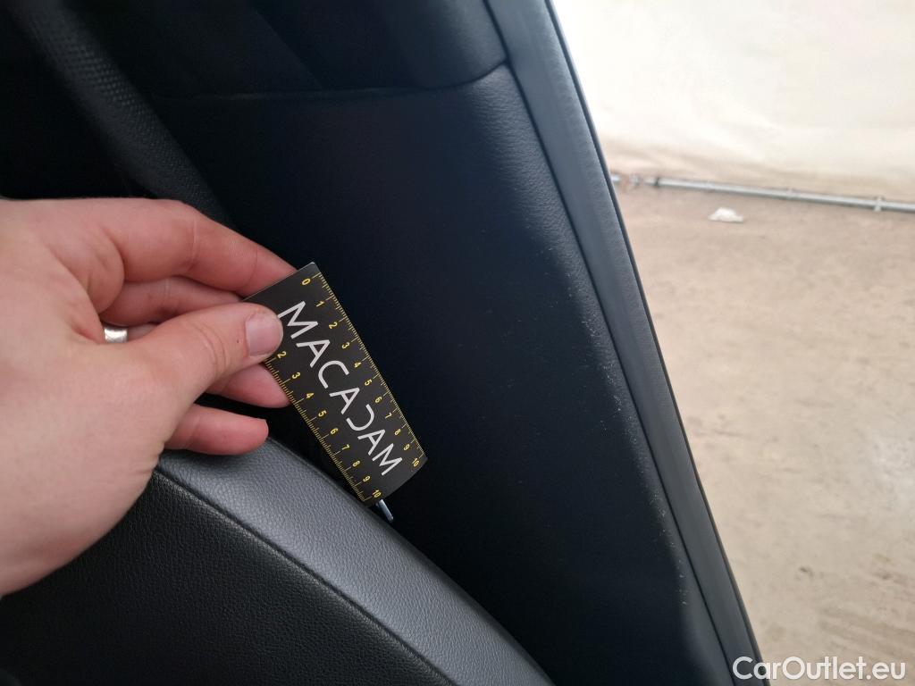  Nissan  Juke NISSAN  / 2019 / 5P / Crossover Hybrid 145 Business+ #15