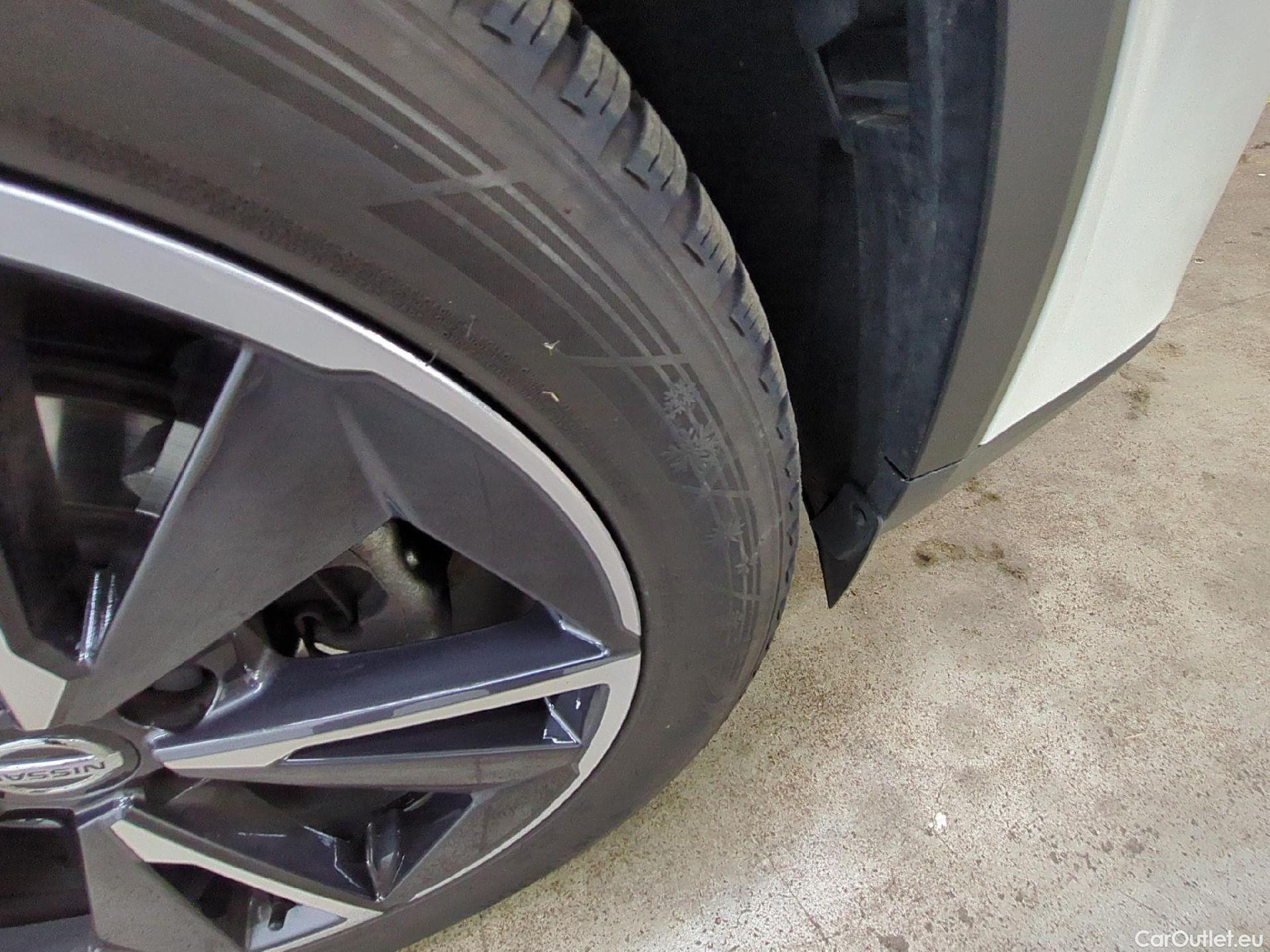  Nissan  Qashqai NISSAN  / 2021 / 5P / Crossover 1.3 MHEV 158ch Xtronic N-Style(SP) #3