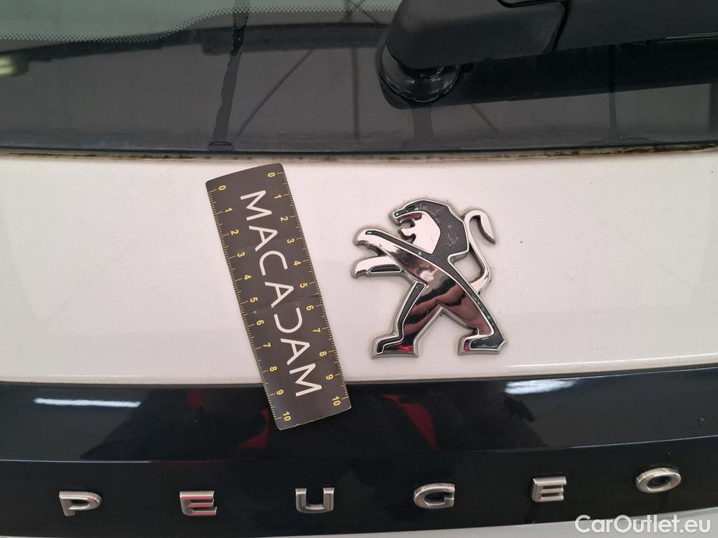  Peugeot  208  (e-) Active Business 50kWh BVA #8