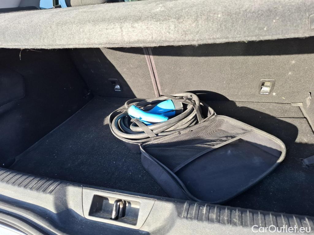  Renault  Megane RENAULT Mégane Berline / 2020 / 5P / Berline Business E-Tech hybride rech 160 -21N #5