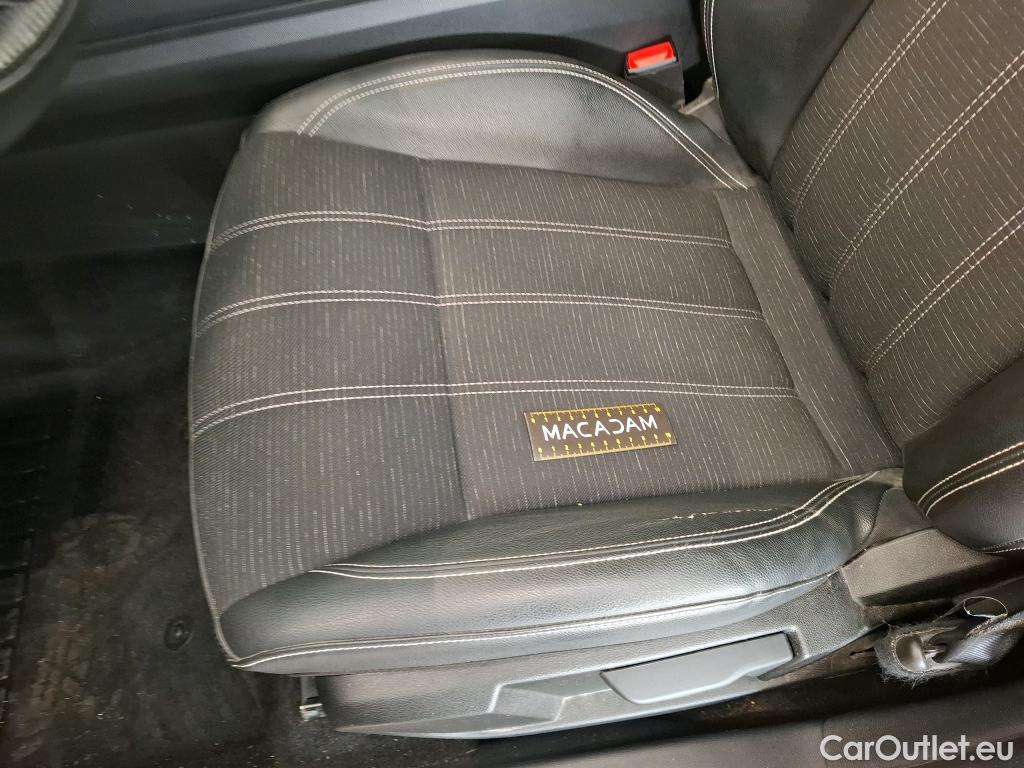  Renault  Austral  Techno 1.2 E-TECH Hybrid 200CV BVA6 6E #1