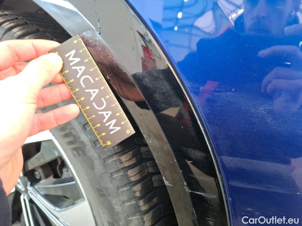  Renault  Austral  Techno 1.2 E-TECH Hybrid 200CV BVA6 6E #26