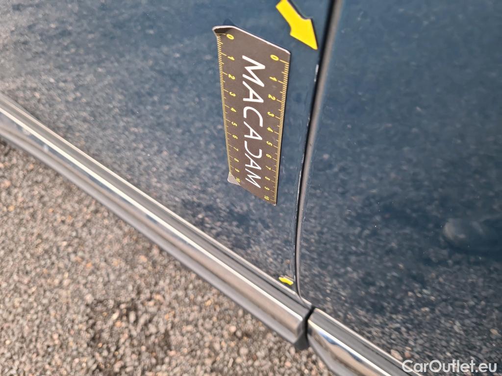  Peugeot  3008 PEUGEOT  / 2020 / 5P / SUV 1.6 HYBRID 225 E-EAT8 GT #2