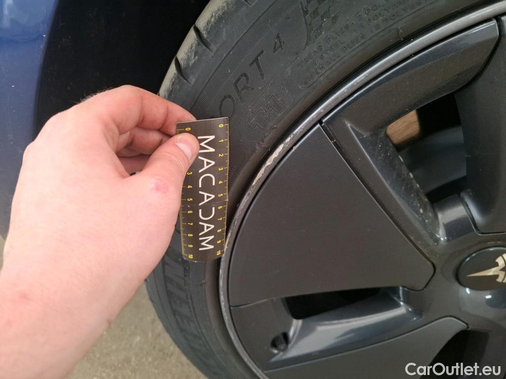  Tesla  Model 3 TESLA  2018 4P Berline Propulsion #3