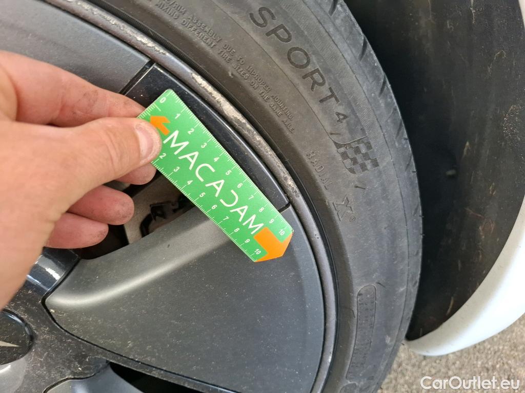  Tesla  Model 3 TESLA  / 2018 / 4P / Berline Grande Autonomie Dual Motor AWD #11