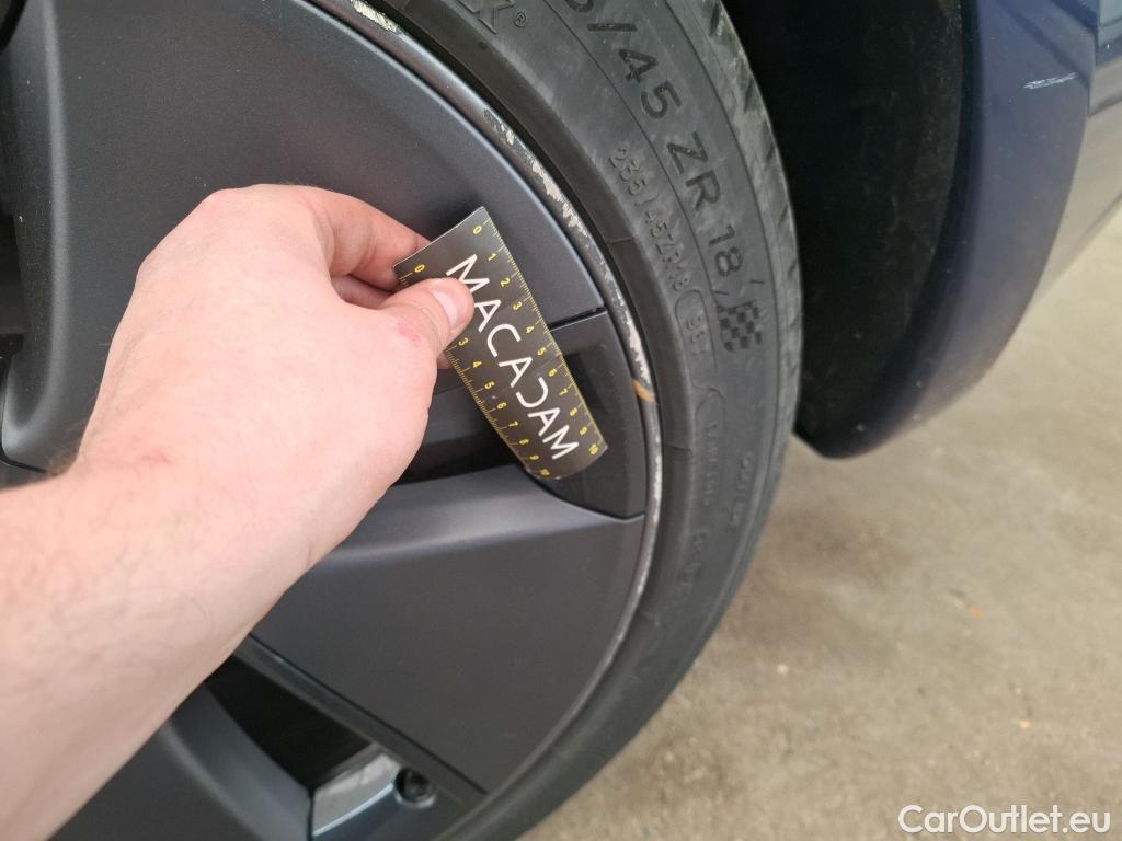  Tesla  Model 3 TESLA  2018 4P Berline Propulsion #19