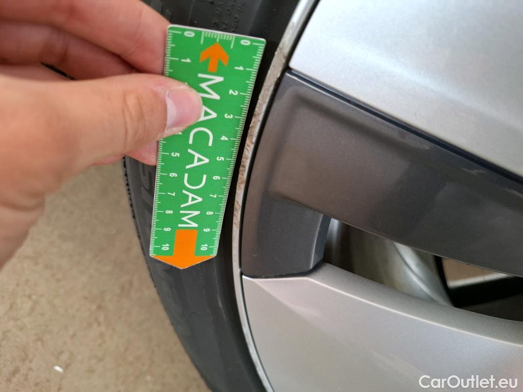  Tesla  Model Y TESLA  / 2020 / 5P / SUV Long Range Dual Motor AWD #13