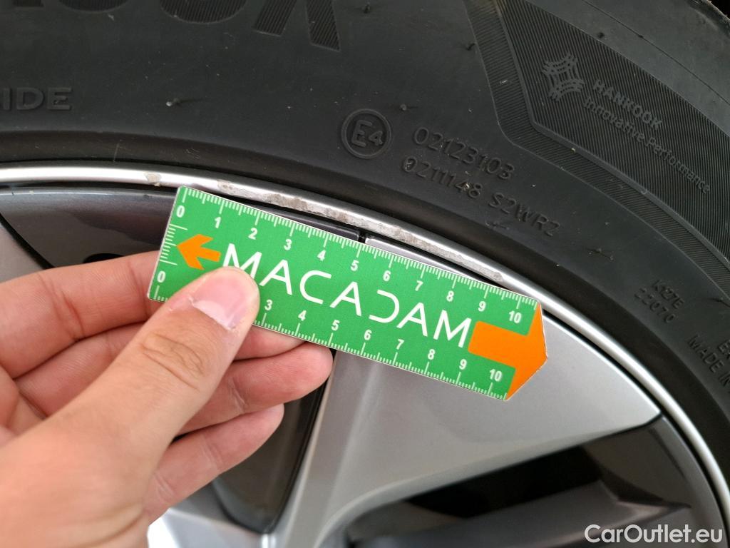  Tesla  Model Y TESLA  / 2020 / 5P / SUV Long Range Dual Motor AWD #12