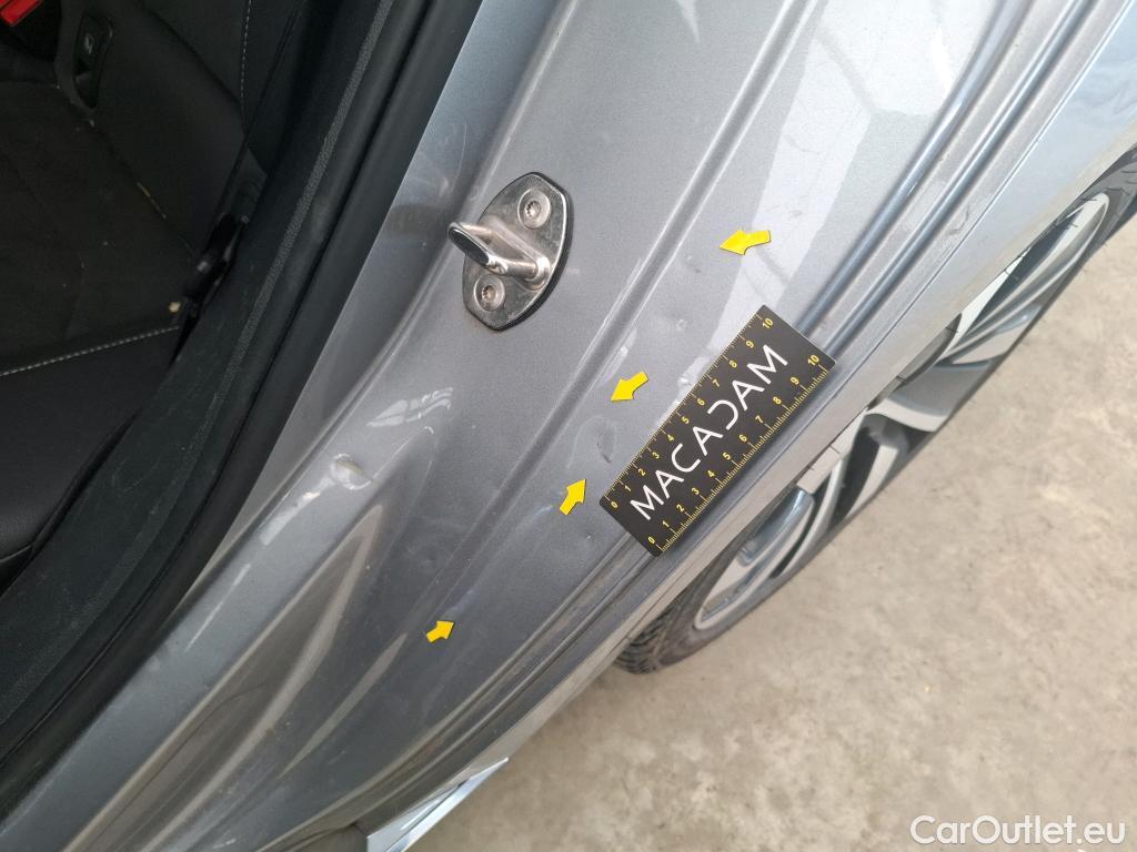  Volkswagen  Arteon VOLKSWAGEN  Shooting Brake / 2020 / 5P / Break 1.4 EHYBRID OPF DSG6 R-LINE #44