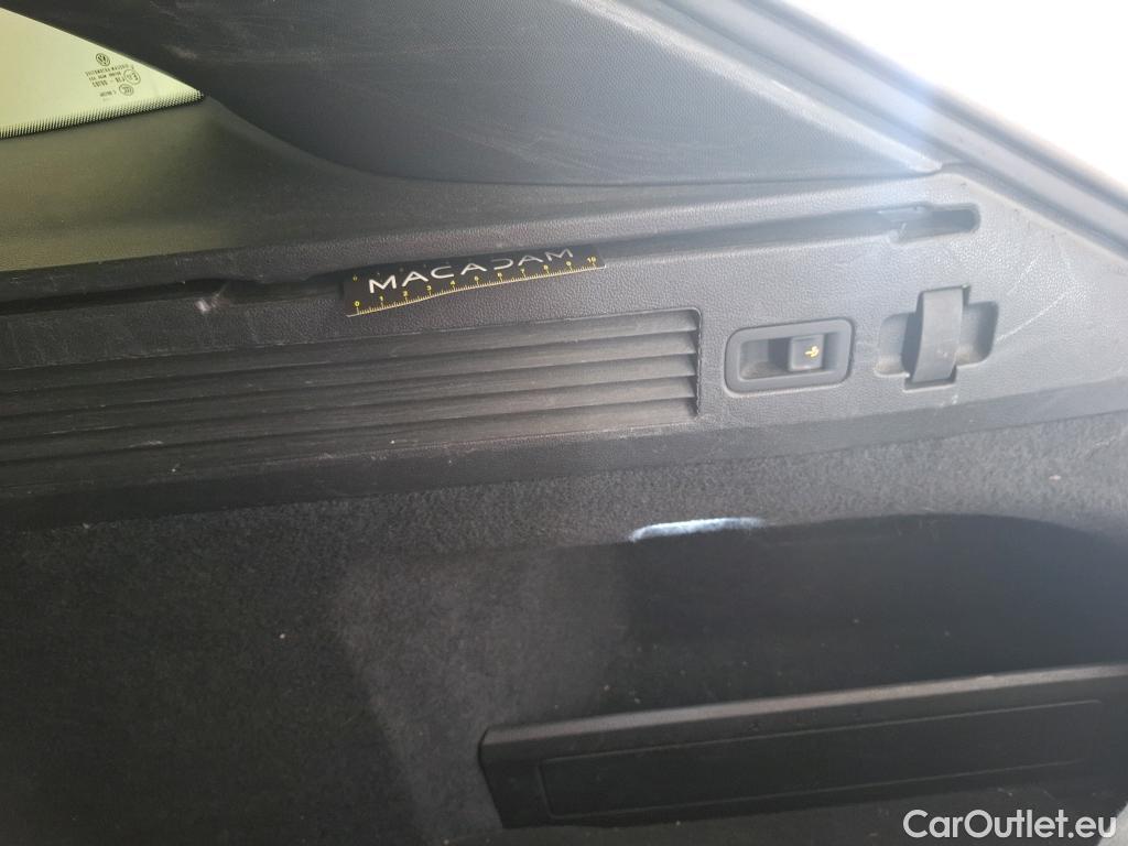  Volkswagen  Arteon VOLKSWAGEN  Shooting Brake / 2020 / 5P / Break 1.4 EHYBRID OPF DSG6 R-LINE #89