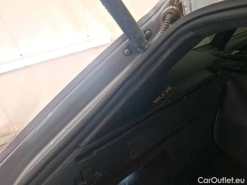  Volkswagen  Arteon VOLKSWAGEN  Shooting Brake / 2020 / 5P / Break 1.4 EHYBRID OPF DSG6 R-LINE #76