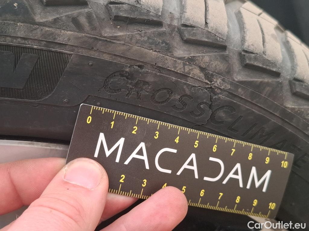  Volkswagen  Arteon VOLKSWAGEN  Shooting Brake / 2020 / 5P / Break 1.4 EHYBRID OPF DSG6 R-LINE #24