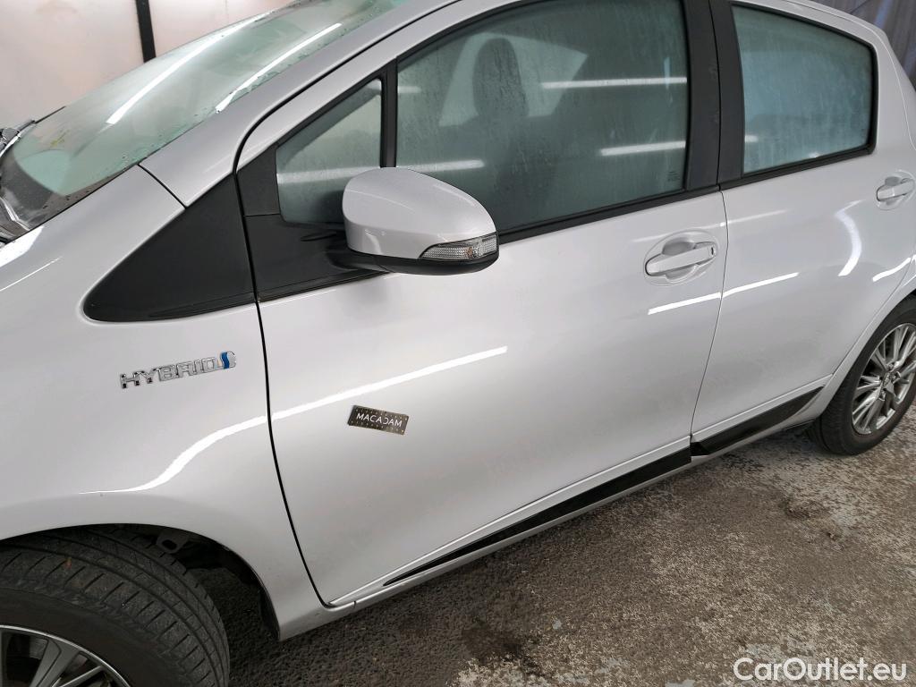  Toyota  Yaris TOYOTA  Hybride 5p Berline 1.5 VVT-I HYBRID Dynamic #3