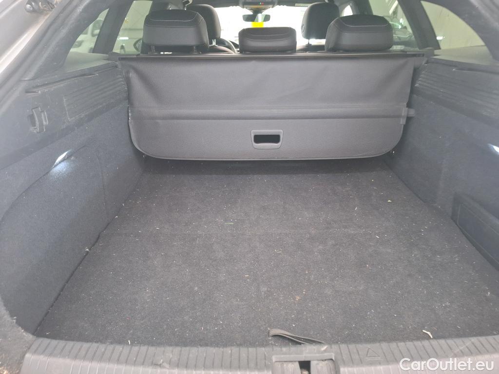  Volkswagen  Arteon VOLKSWAGEN  Shooting Brake / 2020 / 5P / Break 1.4 EHYBRID OPF DSG6 R-LINE #99