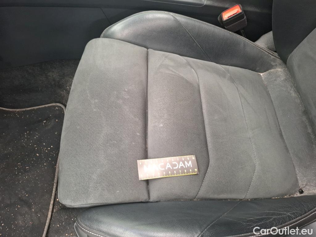  Volkswagen  Arteon VOLKSWAGEN  Shooting Brake / 2020 / 5P / Break 1.4 EHYBRID OPF DSG6 R-LINE #101