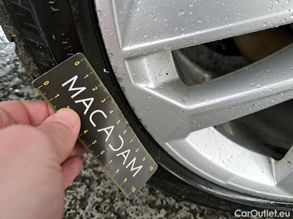  Audi  A3 AUDI  Sportback / 2020 / 5P / Berline 35 TFSI 150 S Tronic Business Line #24