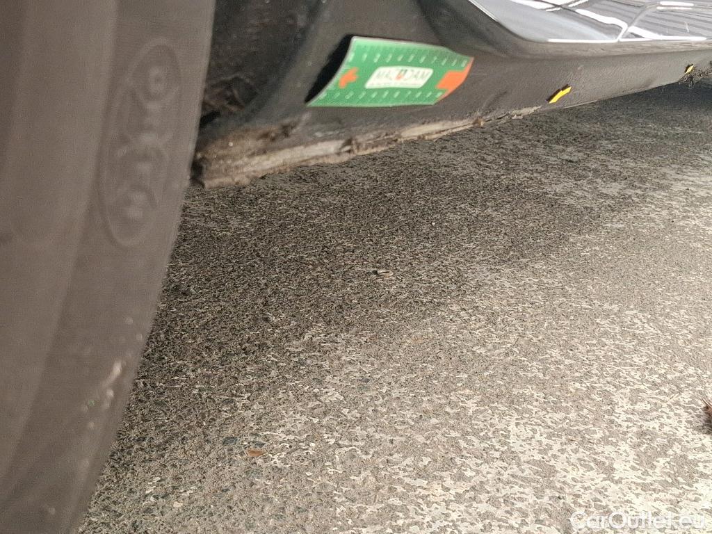  Audi  A4  Lim. 35 TDI Business line 2.0 TDI 165CV BVA7 E6d #11