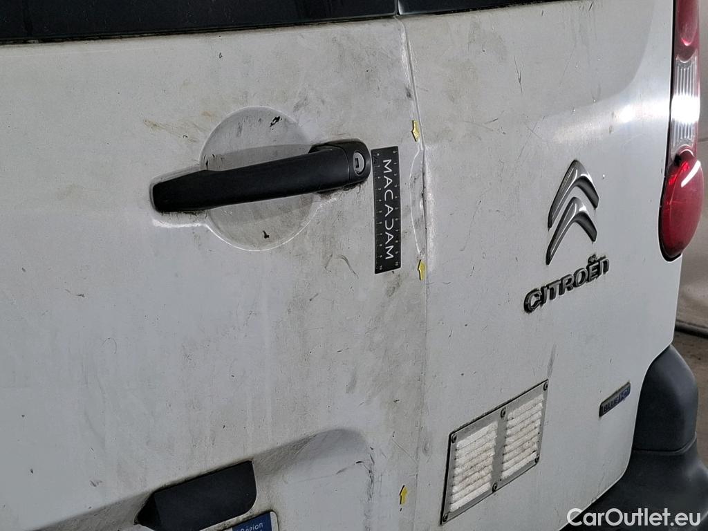  Citroen  Berlingo  Fourgon Confort L2 (Long) Cabine Approfondie 1.6 BlueHDi 100CV BVM5 E6 #17