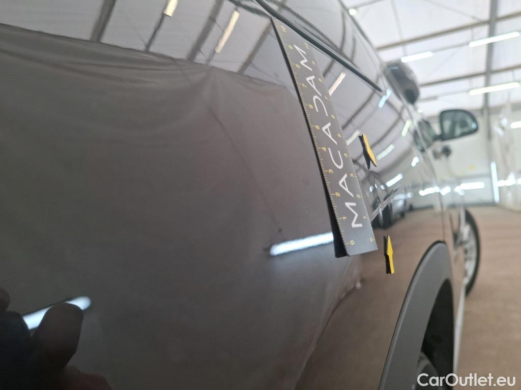  Bmw  X3 BMW  5p SUV sDrive18d 150ch xLine BVM6 #2