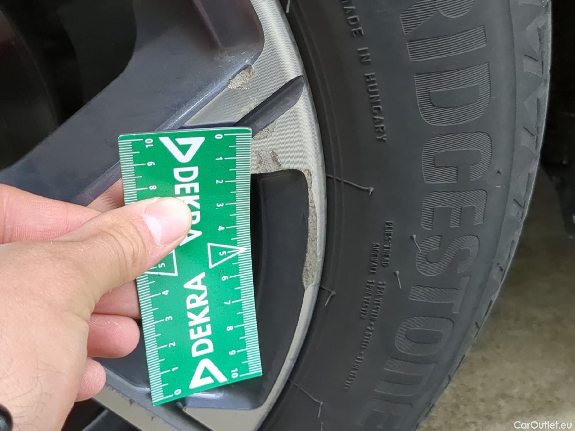  Bmw  X2 Série  sDrive 18i Lounge 1.5 135CV BVA7 E6d #2