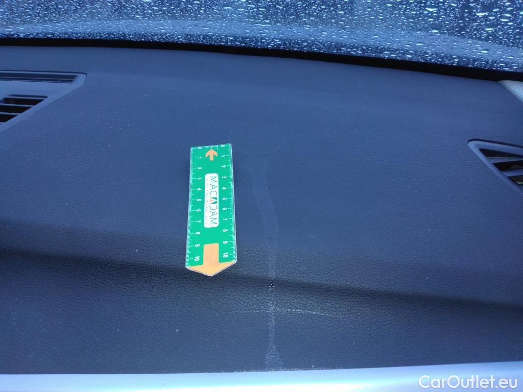  Bmw  X1 BMW  / 2019 / 5P / SUV xDrive25e Business Design BVA6 #86