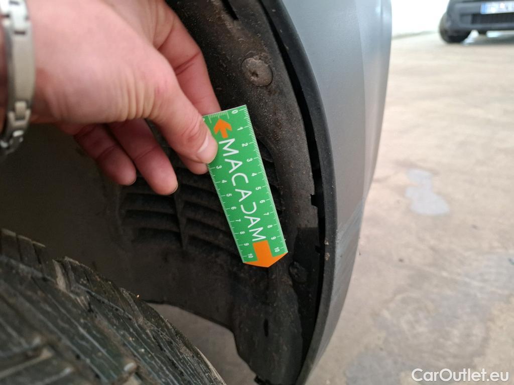  Citroen  Berlingo  Fourgon Club M 650 1.5 BlueHDi 75CV BVM5 E6dT #18