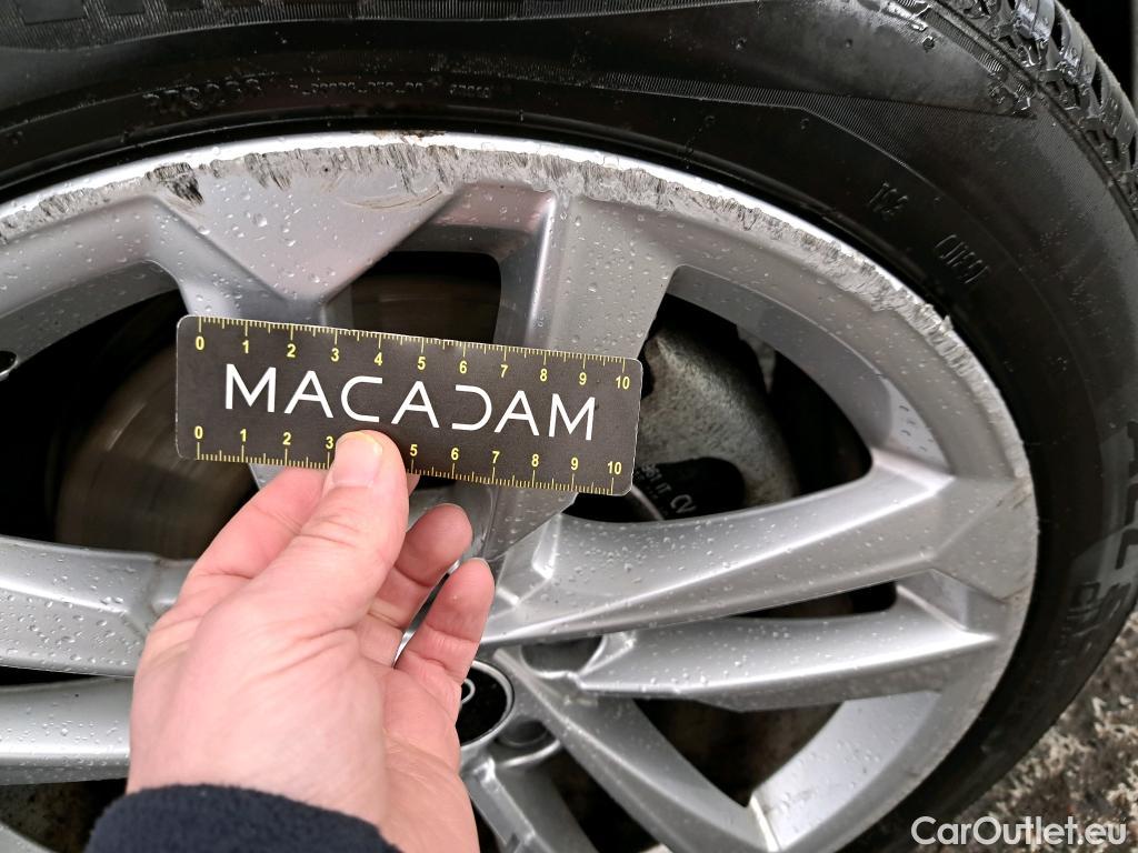  Audi  A3 AUDI  Sportback / 2020 / 5P / Berline 35 TFSI 150 S Tronic Business Line #28