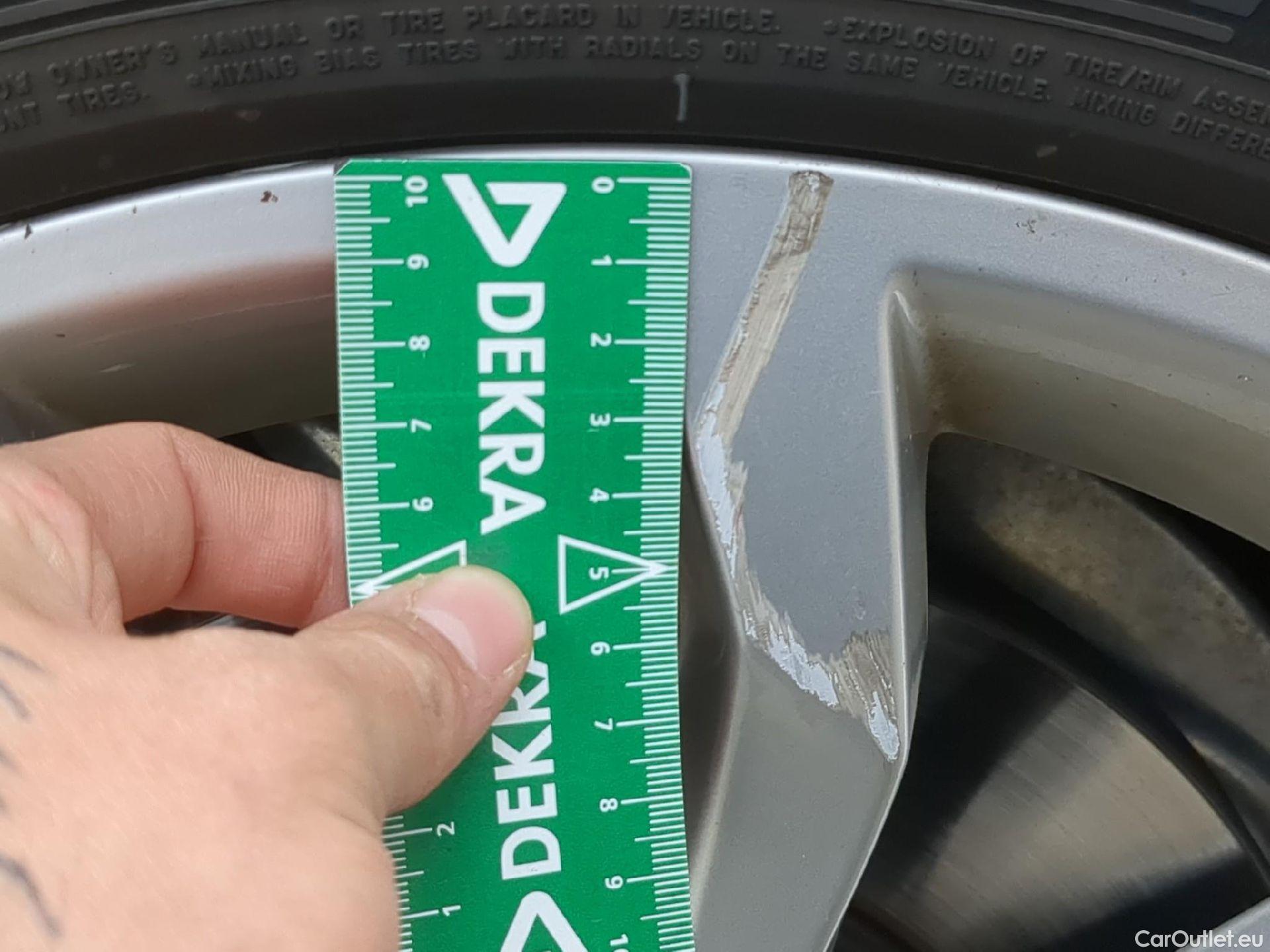  Audi  A4 AUDI  Avant / 2019 / 5P / Break 35 TFSI 150 S tronic S line #3