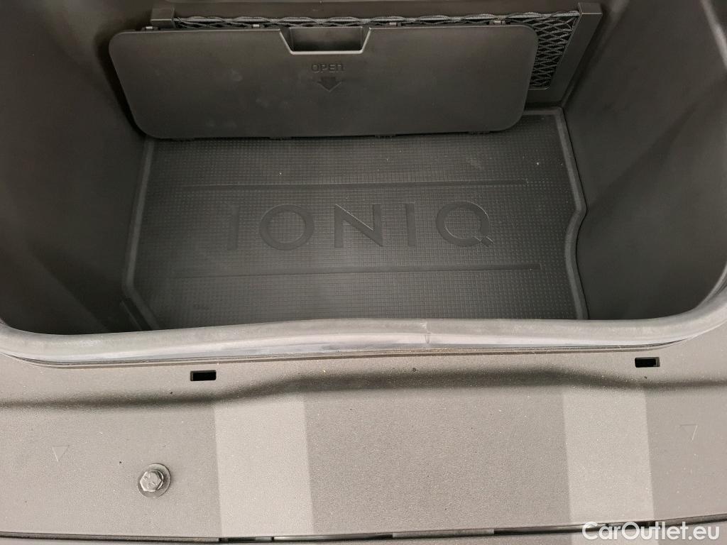  Hyundai   Ioniq Ioniq 6 Creative Electrique 77kWh BVA #28