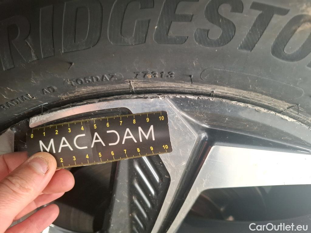  Hyundai  Tucson HYUNDAI  / 2020 / 5P / SUV 1.6 PHEV 265 HTRAC CREATIVE 4WD AUTO #47