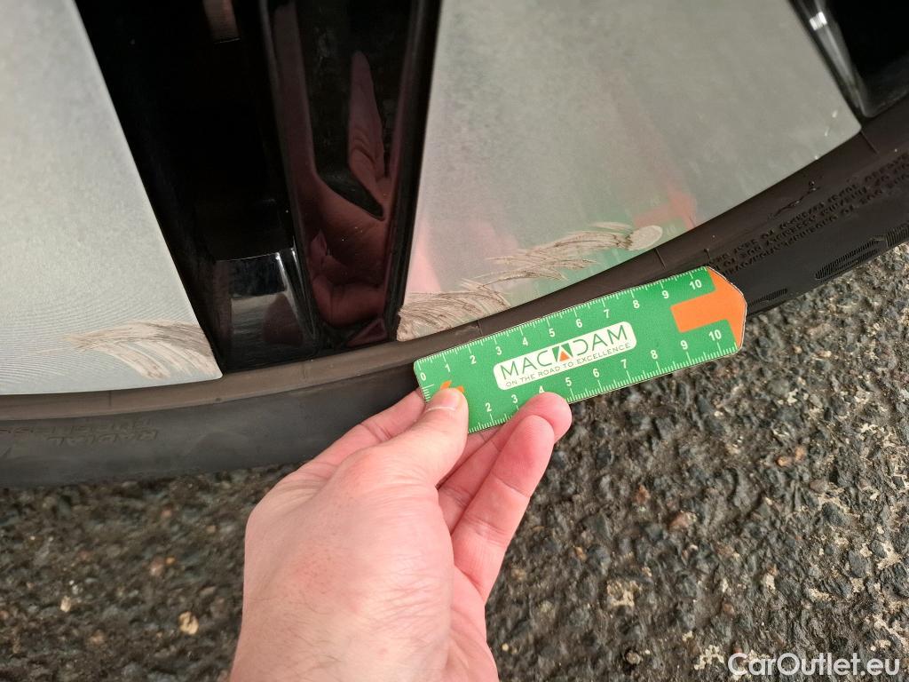  Hyundai   Ioniq Ioniq 6 Creative Electrique 77kWh BVA #5