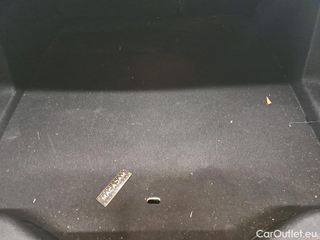  Citroen  C4 CITROEN  X / 2022 / 4P / Berline PureTech 130 S&S EAT8 Feel Pack #18