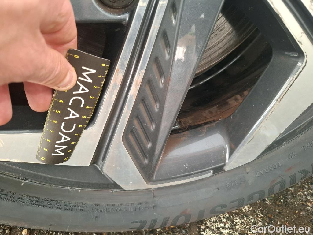  Hyundai  Tucson HYUNDAI  / 2020 / 5P / SUV 1.6 PHEV 265 HTRAC CREATIVE 4WD AUTO #65