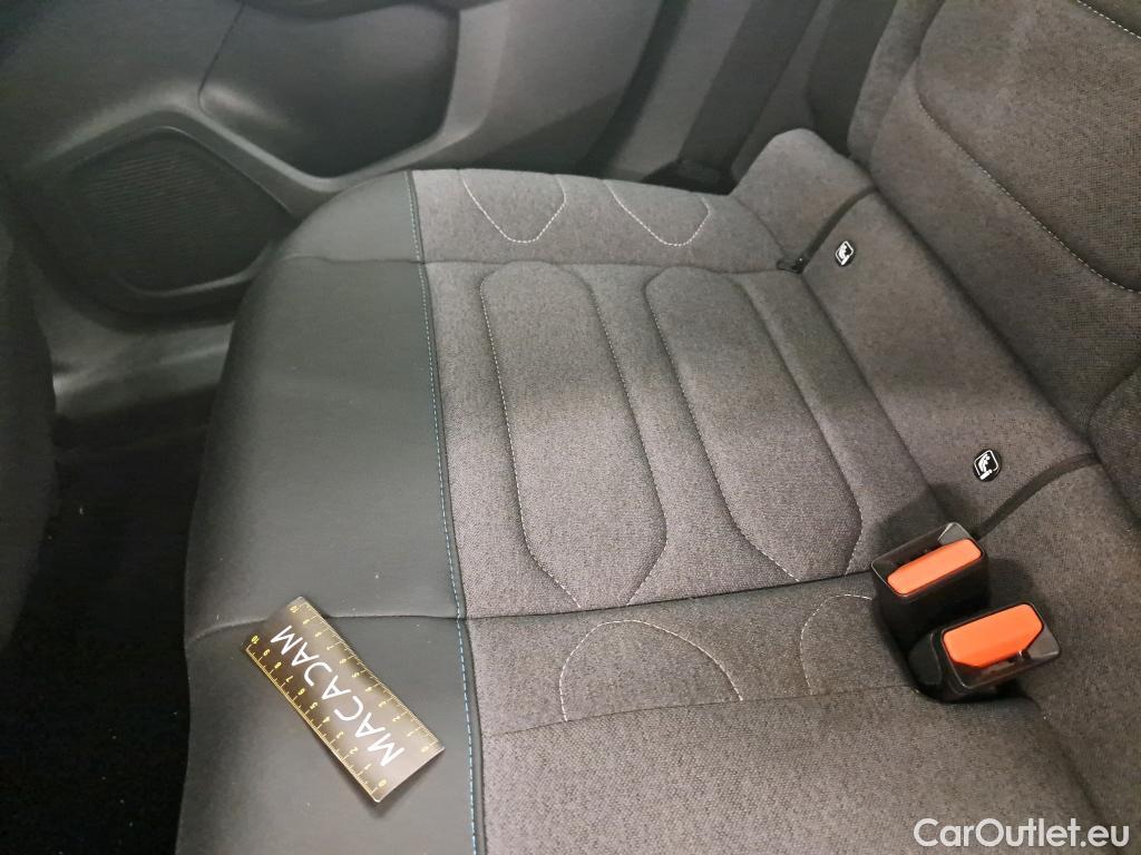  Citroen  C4 CITROEN  X / 2022 / 4P / Berline PureTech 130 S&S EAT8 Feel Pack #23