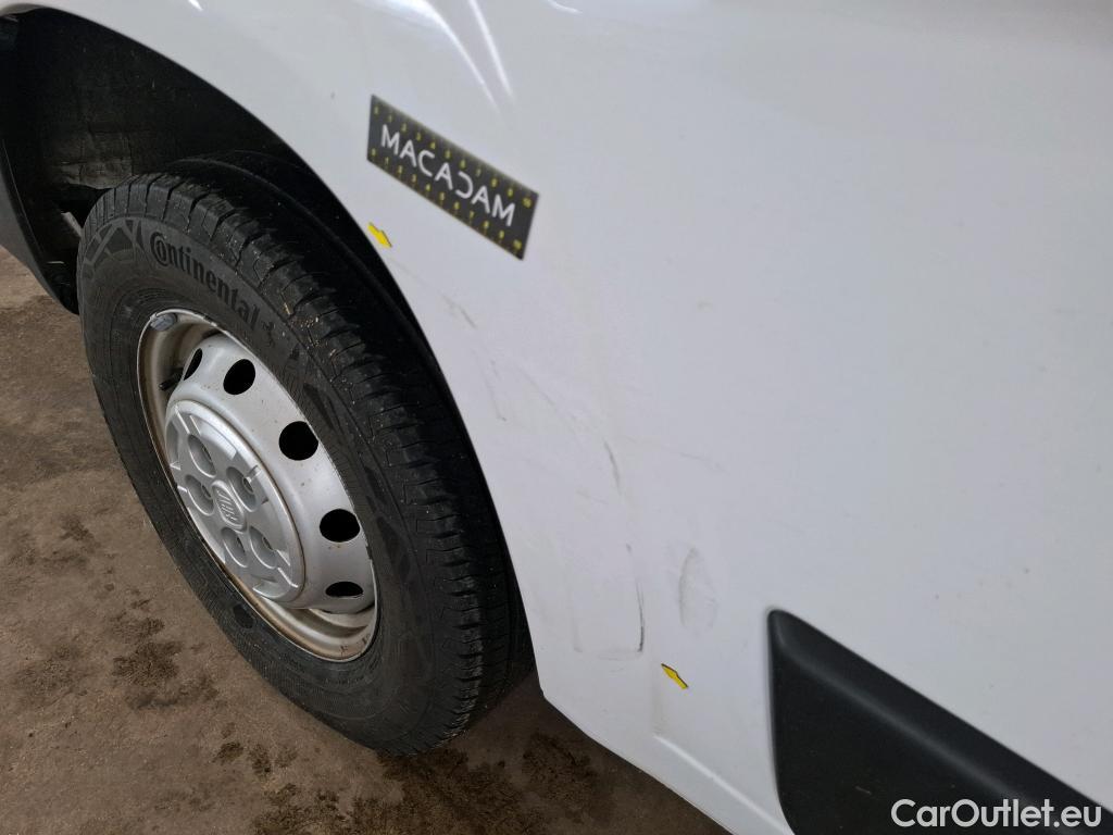  Fiat  Ducato FIAT   2014  4P  Fourgon tôlé 30 M H2 23 Multijet 120 Pack Pro Nav #19