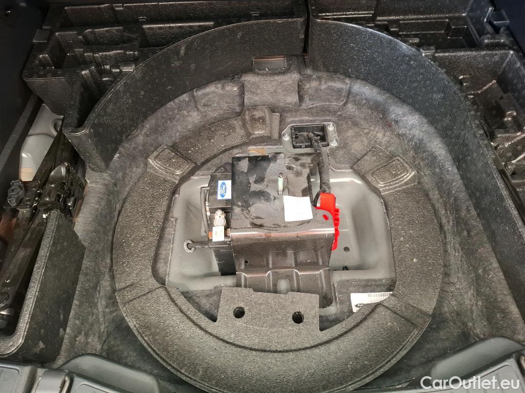  Ford  Kuga  Titanium Hybrid 2.5 190CV BVA6 E6dT #12