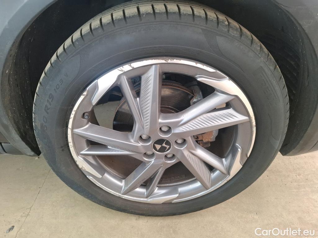  DS  DS7 7 Crossback Executive 1.5 BlueHDi 130CV BVA8 E6d #28