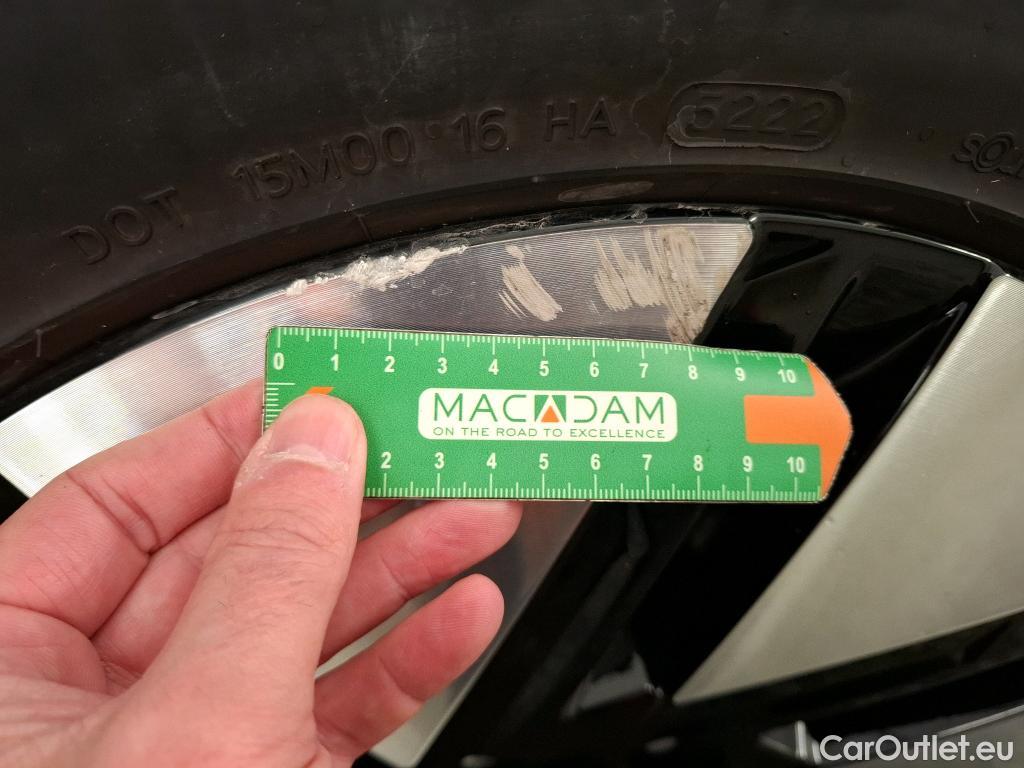  Hyundai   Ioniq Ioniq 6 Creative Electrique 77kWh BVA #6